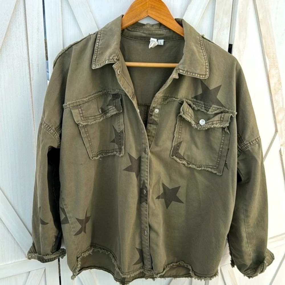 Elan Green Cotton Shirt Jacket Shacket w/ Stars
